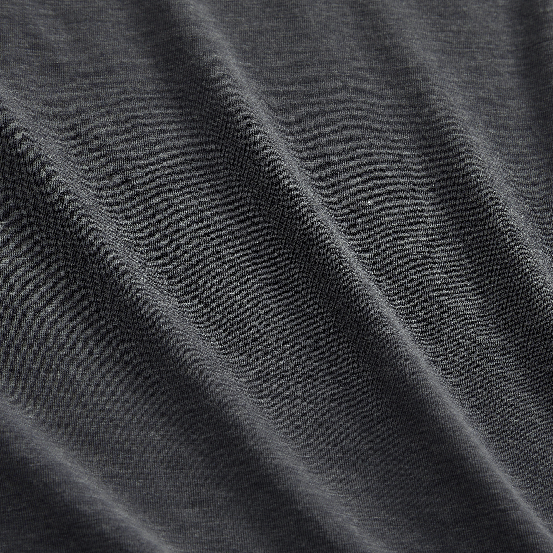 Charcoal Heather Macro Detail Angle.