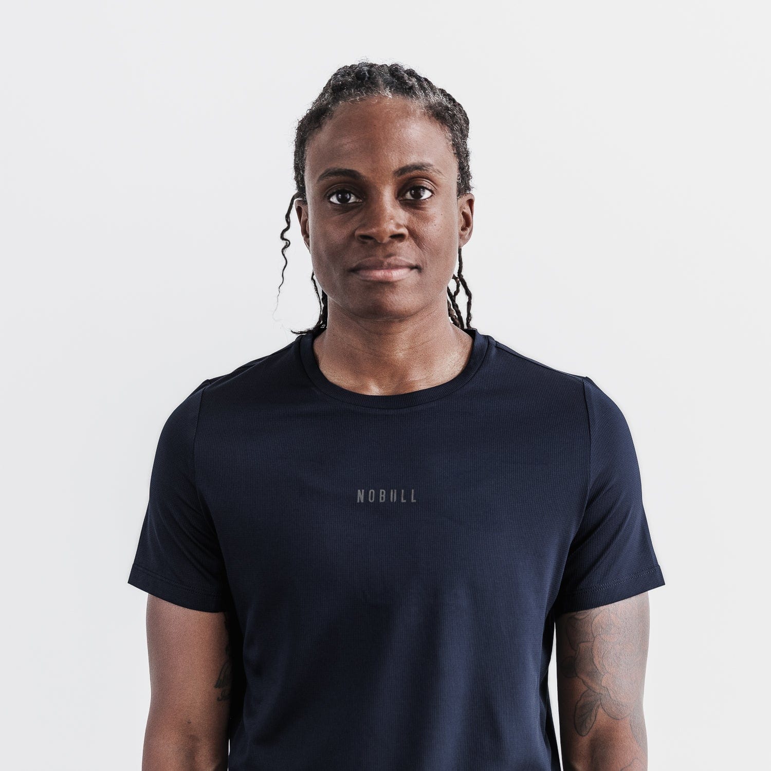 Women's Night Navy Deltapeak® Micro Textured Tee Front Angle