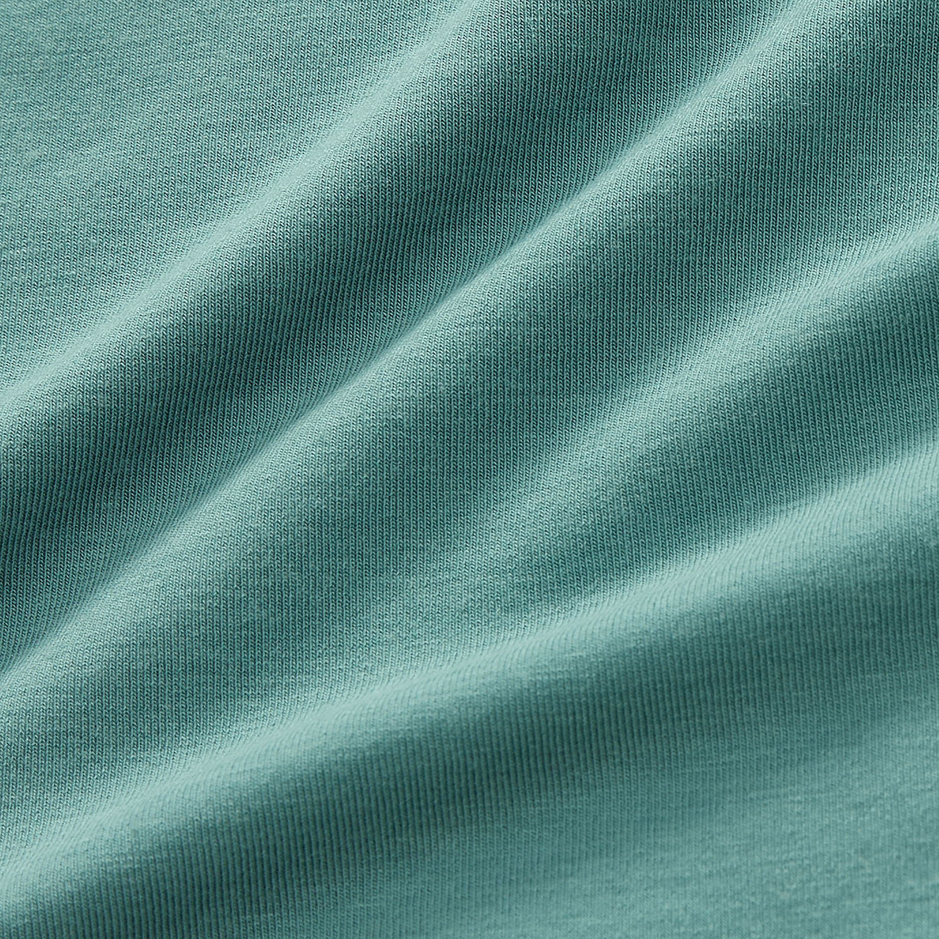 Oil Blue Macro Detail Angle.