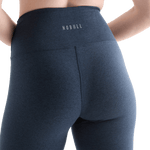 Women's Midnight Heather Matte High-Rise Matte Tight Back Close Up Angle